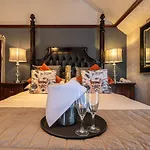 Broadoaks Boutique 5*