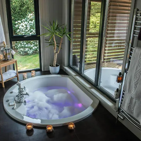 בית הארחה Broadoaks Boutique ווינדרמר